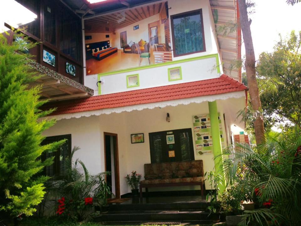 Green Leaf Homestay Thekkady