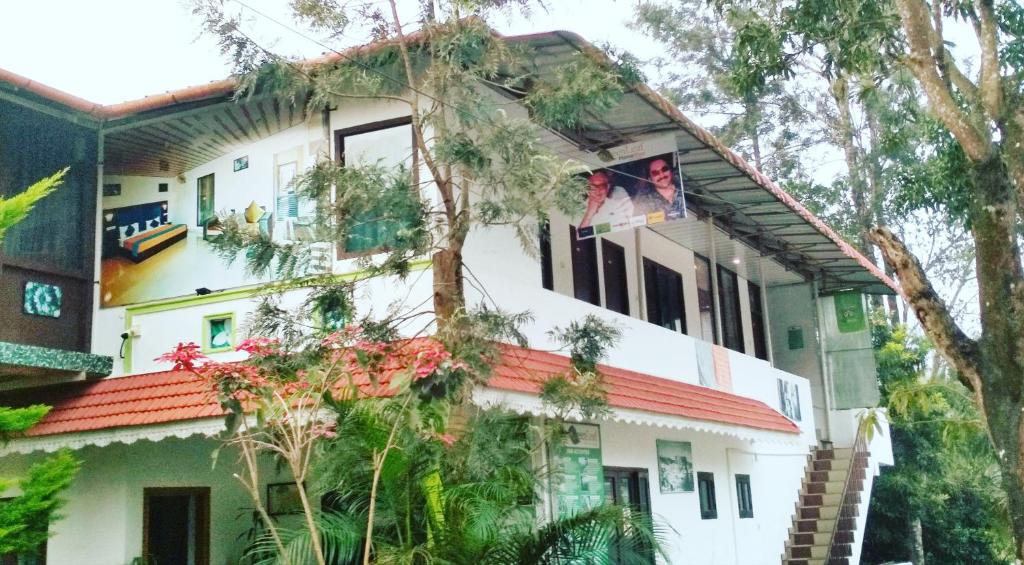 Green Leaf Homestay Thekkady